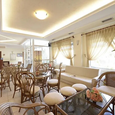 Amalia PalaiónTsiflíkion