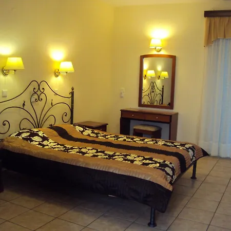 Amalia PalaiónTsiflíkion