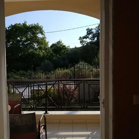 Hotel apartamentowy Amalia PalaiónTsiflíkion