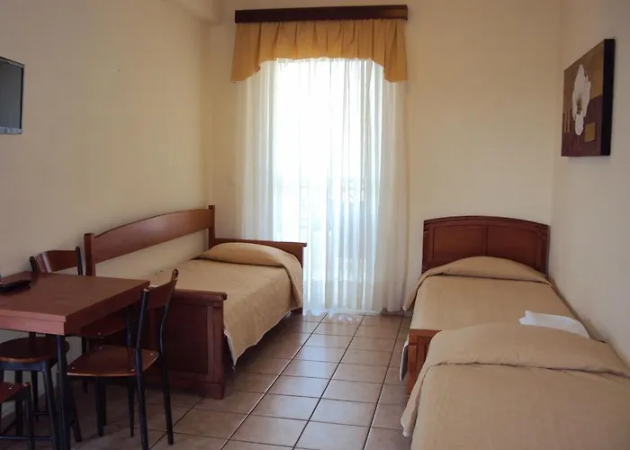 Aparthotel Amalia 3*
